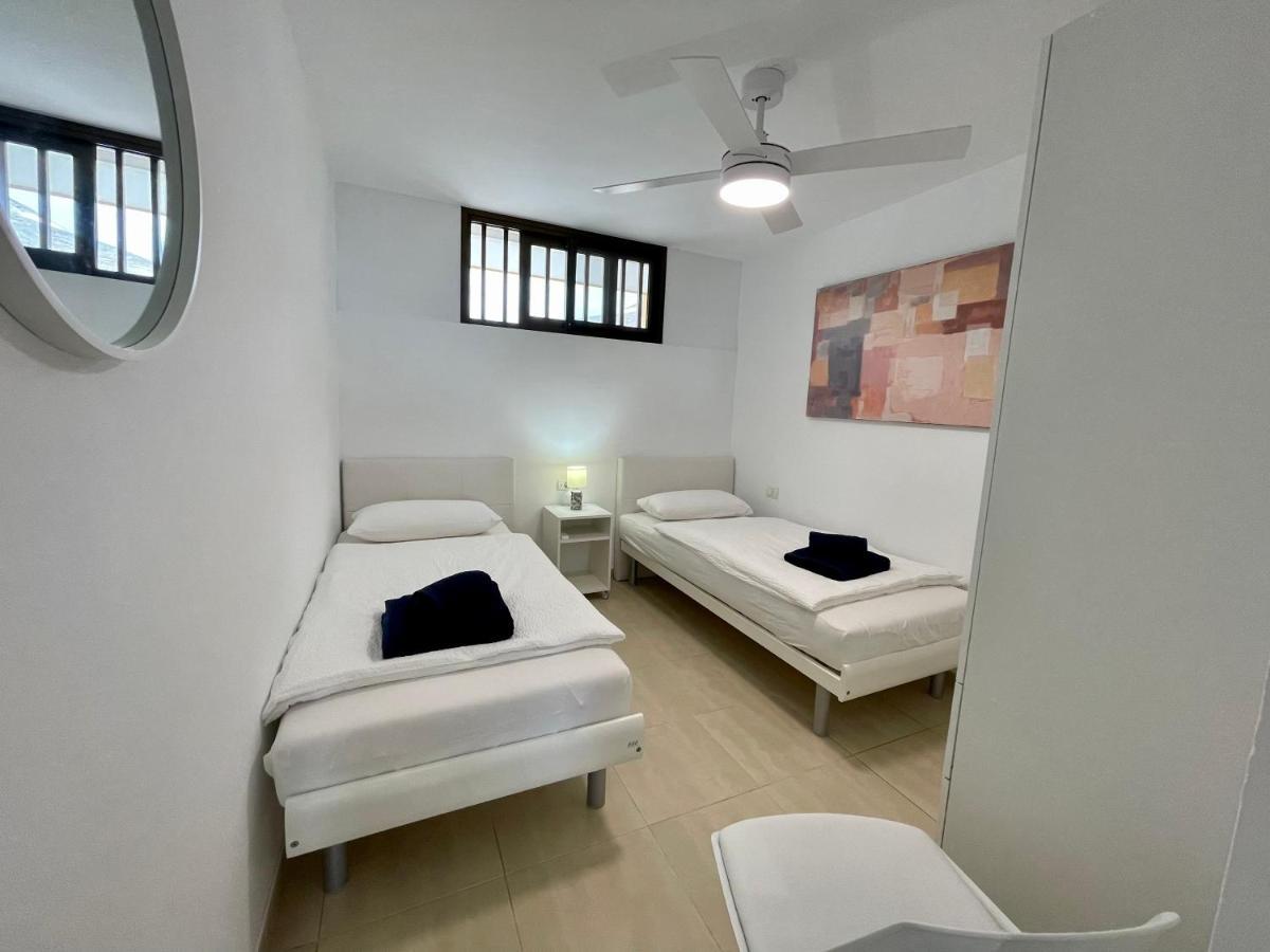 Achacay Sunset Apartment ロスクリスティアーノス エクステリア 写真