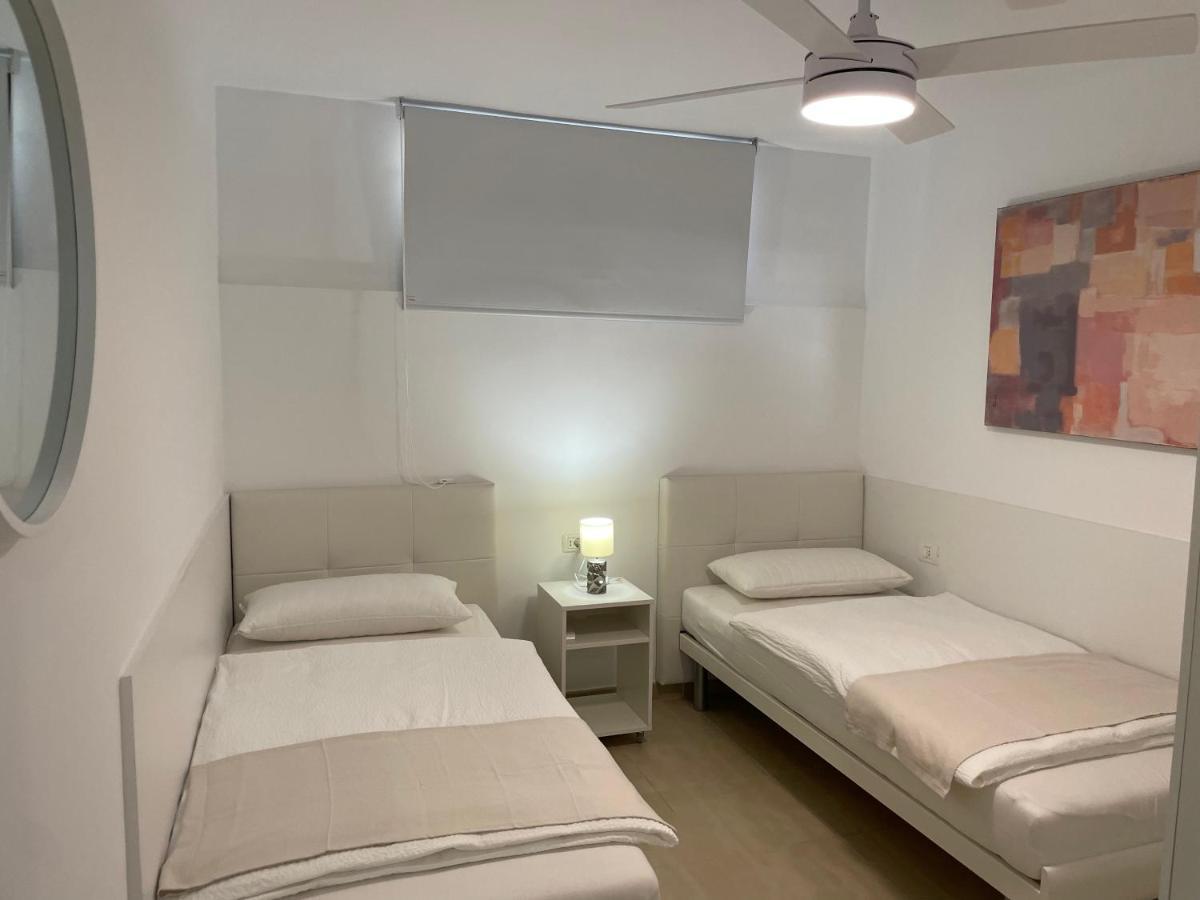 Achacay Sunset Apartment ロスクリスティアーノス エクステリア 写真